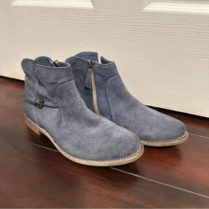 Size 37 (7-7.5) Manas Blue Suede Leather Ankle Boots